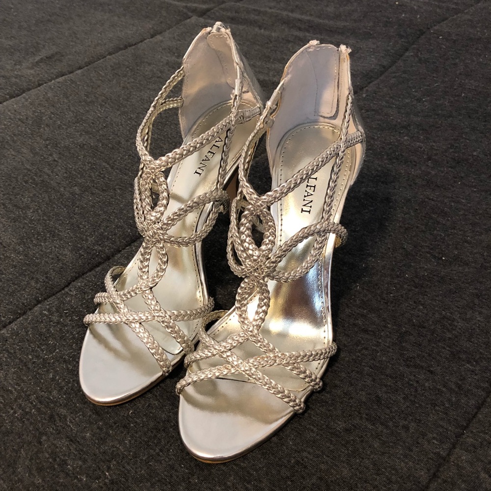 Alfani Silver Zip-Back Heels